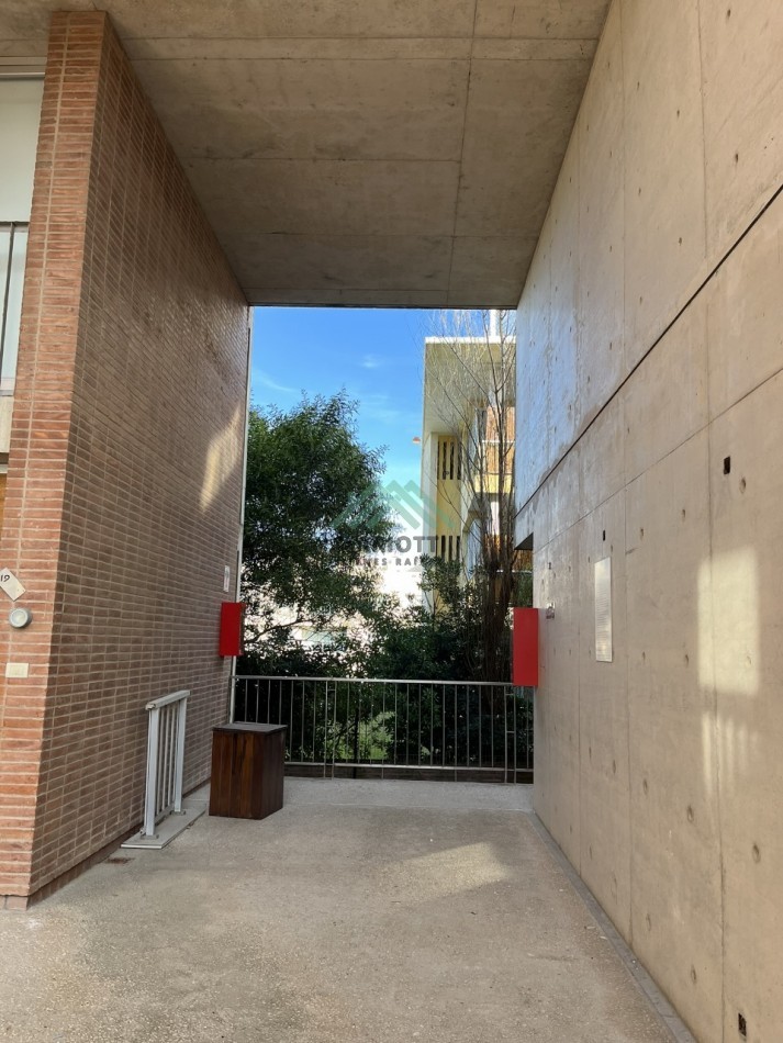 EN VENTA - VALERIA DEL MAR - MODERNO DEPARTAMENTO P/4 A 6 PAX