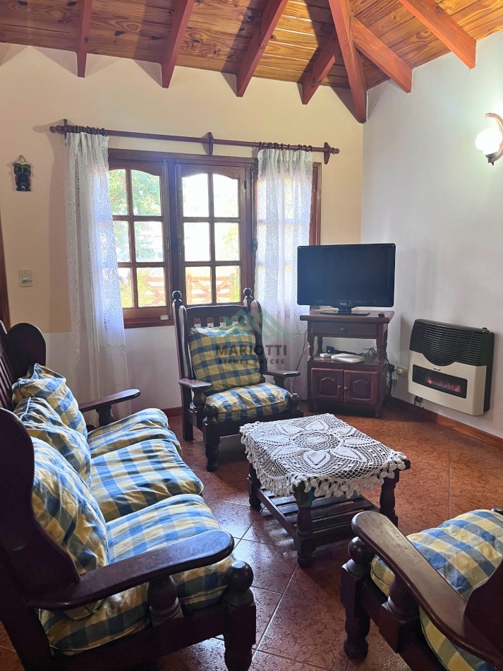 EN VENTA - OSTENDE - OPORTUNIDAD - CASA 3 DORMITORIOS 2 BAÑOS CON DEPARTAMENTO INDENPENDIENTE