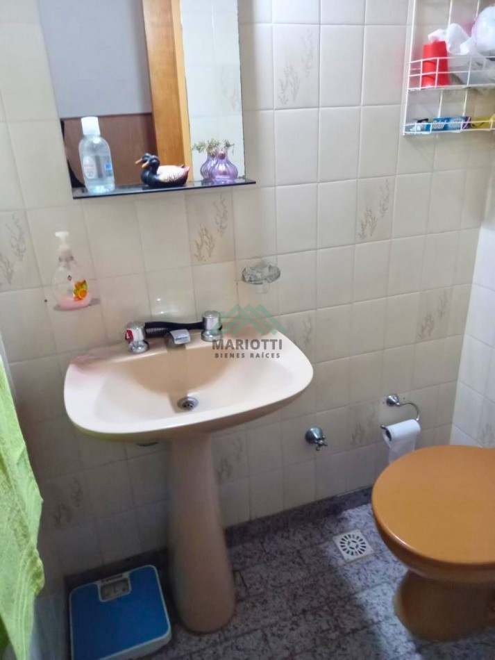 EN VENTA - SAN BERNARDO - CENTRO- DUPLEX 2  Dorm. + PLAYROOM + PATIO CON PARRILLA