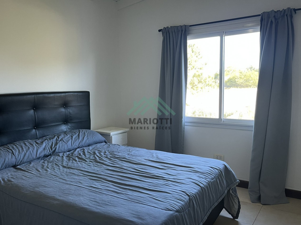 OPORTUNIDAD - EN VENTA - COSTA ESMERALDA - GOLF I - CASA 3 DORMITORIOS Y PILETA