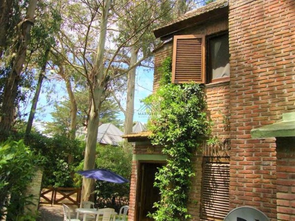 EN VENTA - PINAMAR - DUPLEX DEL BESUGO DOS DORMITORIOS DOS BANOS