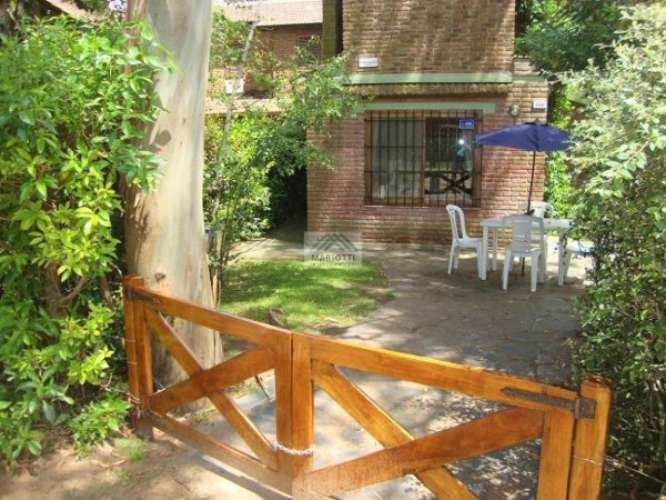 EN VENTA - PINAMAR - DUPLEX DEL BESUGO DOS DORMITORIOS DOS BANOS