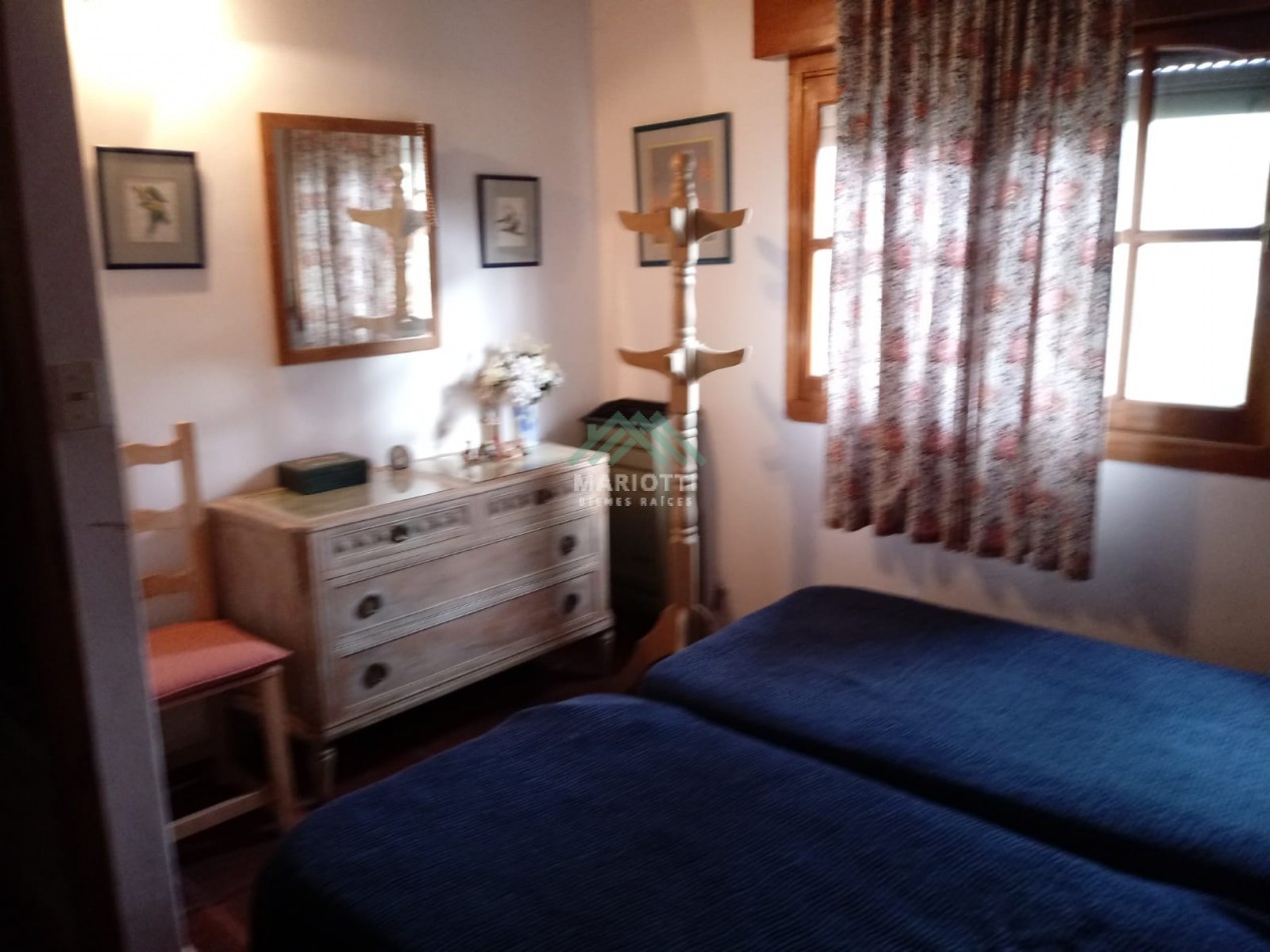 EN VENTA - MAR DE OSTENDE - CASA EN DOS LOTES MULTIFAMILIARES
