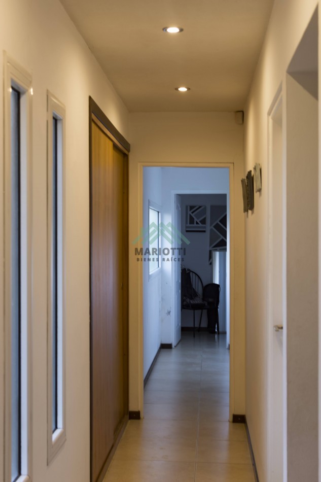 2026 - EN ALQUILER - PINAMAR - OSTENDE - MODERNA CASA EN PH 3 DORM BAÑOS 2 