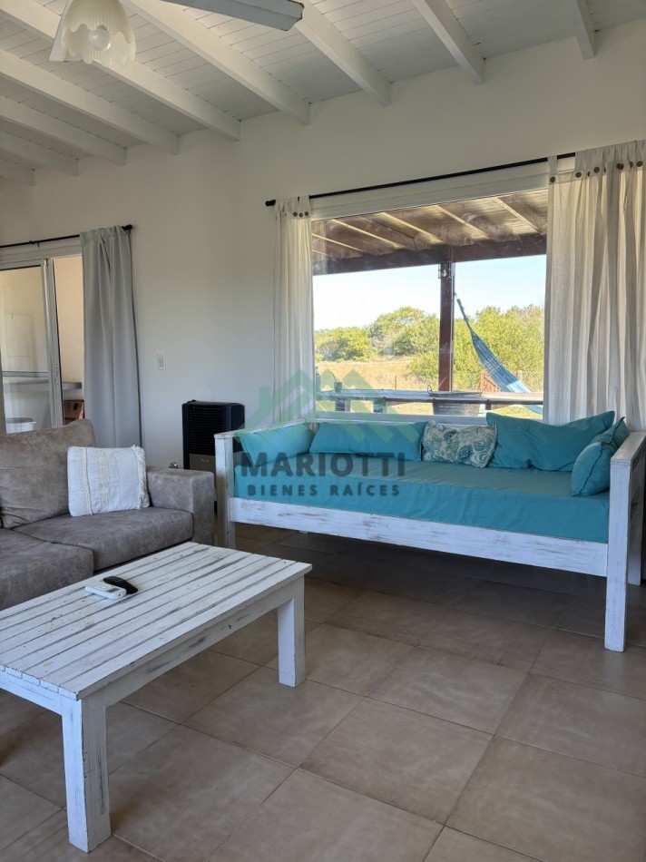 OPORTUNIDAD - EN VENTA - COSTA ESMERALDA - GOLF I - CASA 3 DORMITORIOS Y PILETA