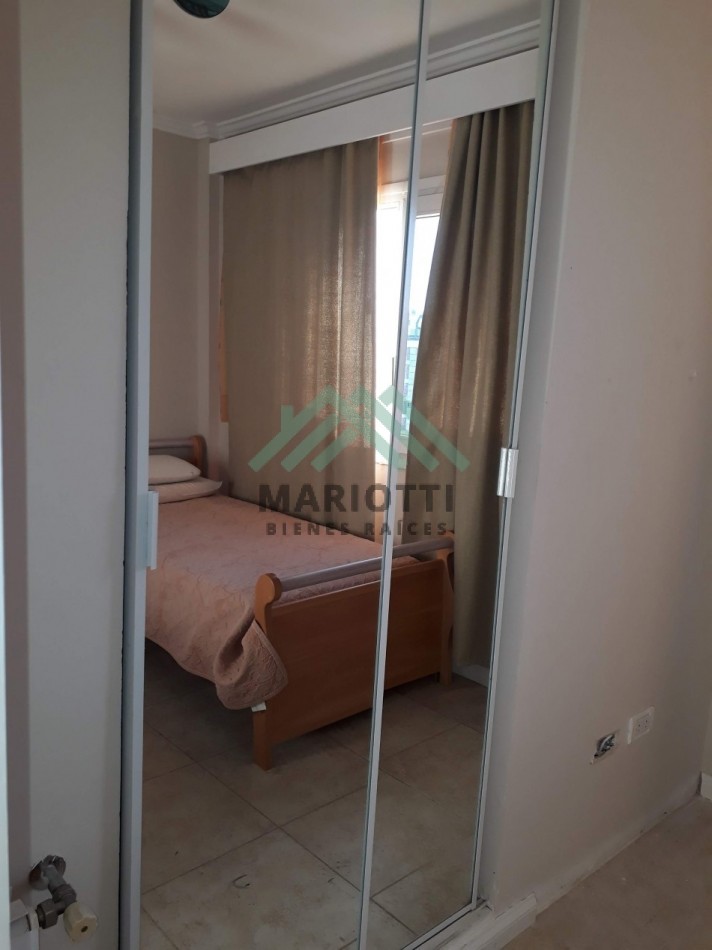 PINAMAR - CENTRO - EN VENTA - DEPARTAMENTO SEMIPISO CON ESTACIONAMIENTO PRIVADO