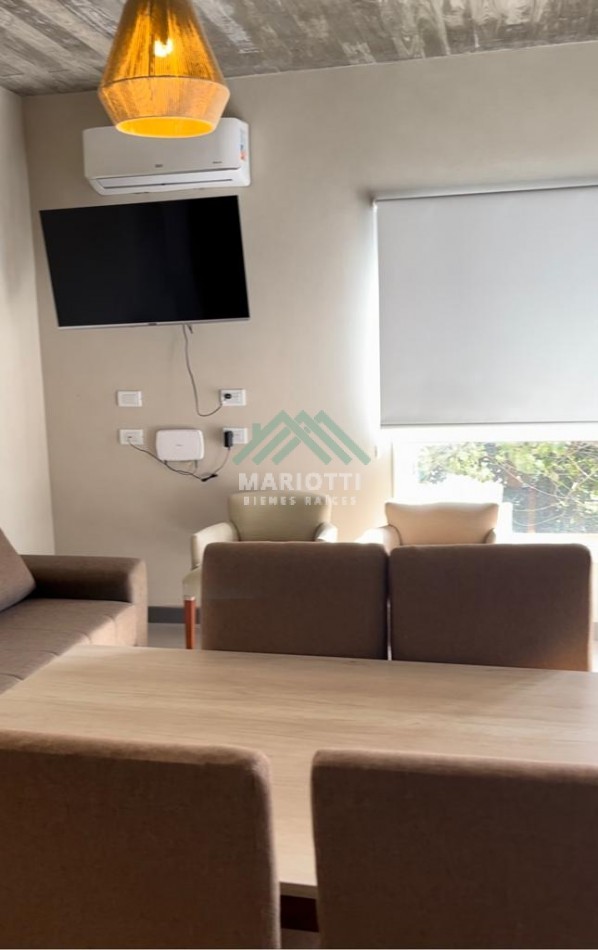 EN VENTA - PINAMAR - MAR DE OSTENDE - DEPARTAMENTO 3 AMB CON PILETA Y SALIDA A LA PLAYA.