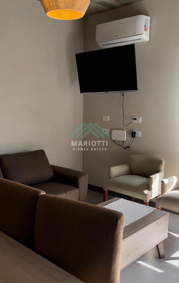 EN VENTA - PINAMAR - MAR DE OSTENDE - DEPARTAMENTO 3 AMB CON PILETA Y SALIDA A LA PLAYA.
