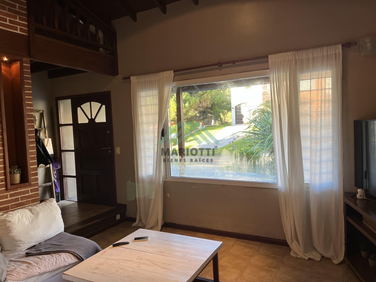 EN VENTA - PINAMAR - B5 - CASA 4 DORMITORIOS  